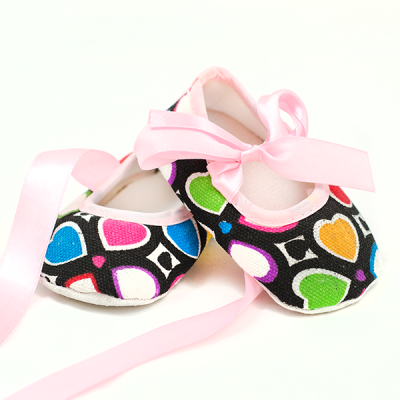 Carra Colorful Hearts бебешки обувки